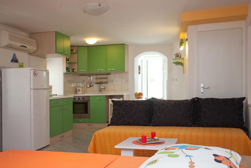 Paradise Apartment With Big Sunny Terrace In The Old Town, Few Meters From The Sea & Riva Promenade Split Værelse billede